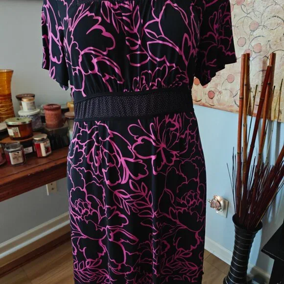 Lane Bryant 22/24W Knee Length Floral Dress - Picture 7 of 7